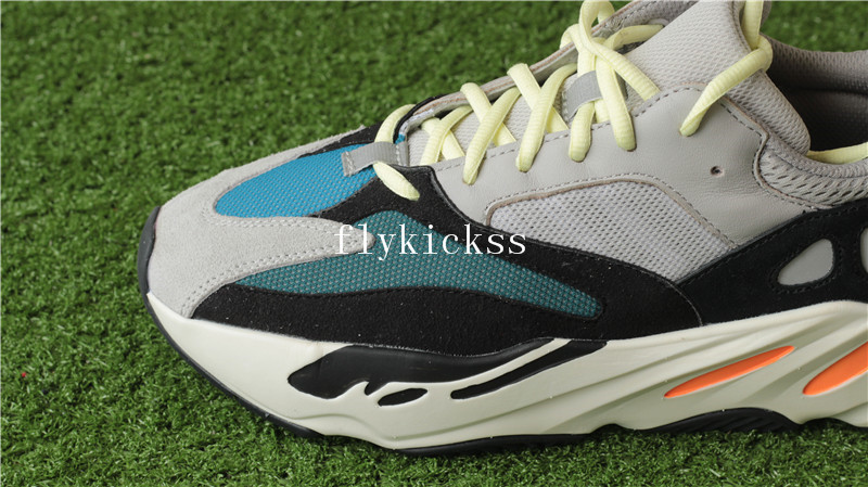 Adidas Kanye West Yeezy Wave Runner 700 Boost